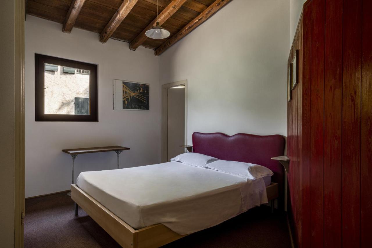 Agriturismo Le Chiusure San Felice del Benaco Bagian luar foto